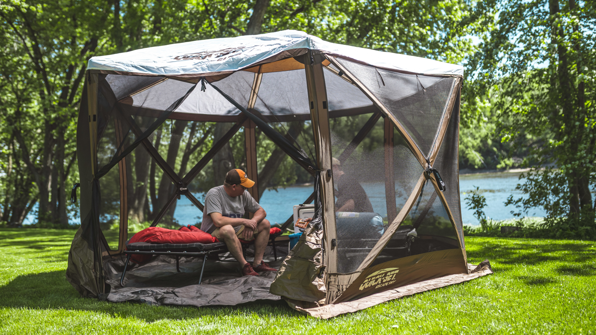 Clam Escape Sky Camper Screen Tent