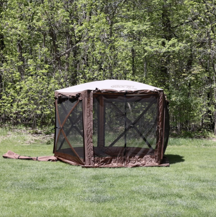 Clam Adventure Screen Tent with Wind Panels